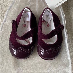 Adorable baby velvet soft shoes
